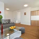 Nata Apartament *