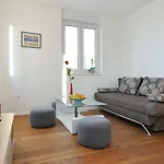 Nata *