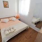 Nata Apartament